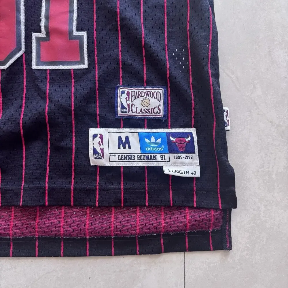 Vintage Adidas Chicago Bulls Dennis Rodman #91 Hardwood Classics Jersey M +2 NWT